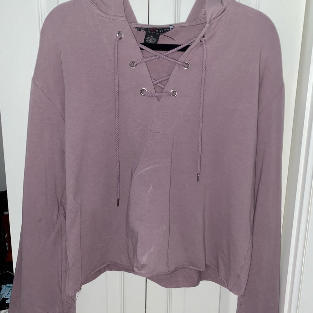 Mauve crisscross hoodie
